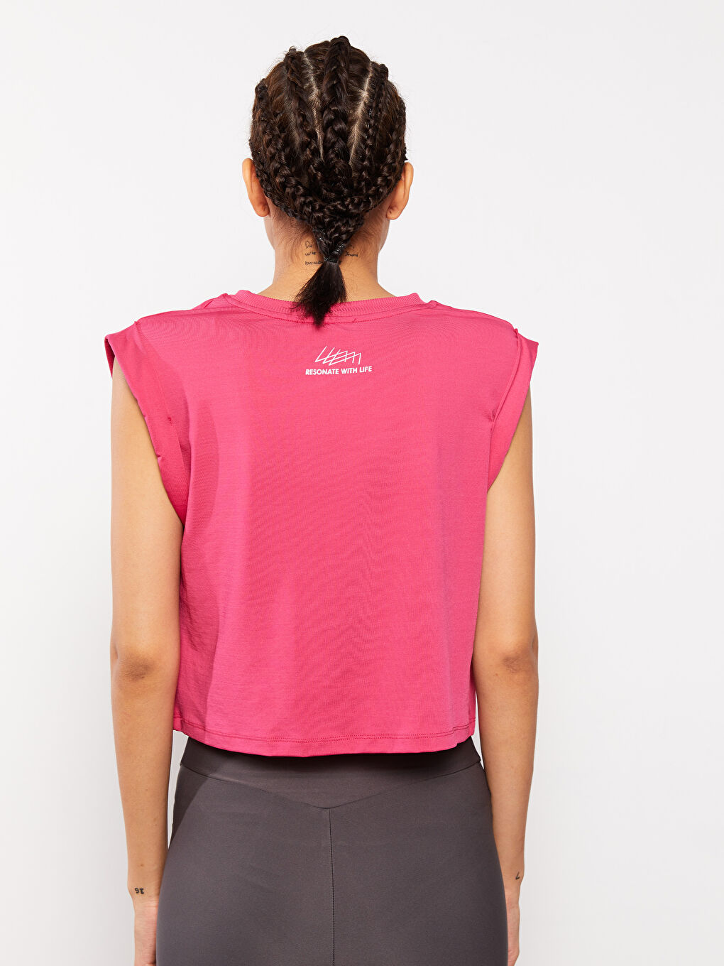 Fuşya Bisiklet Yaka Baskılı Kısa Kollu Kadın Spor Tişört-4