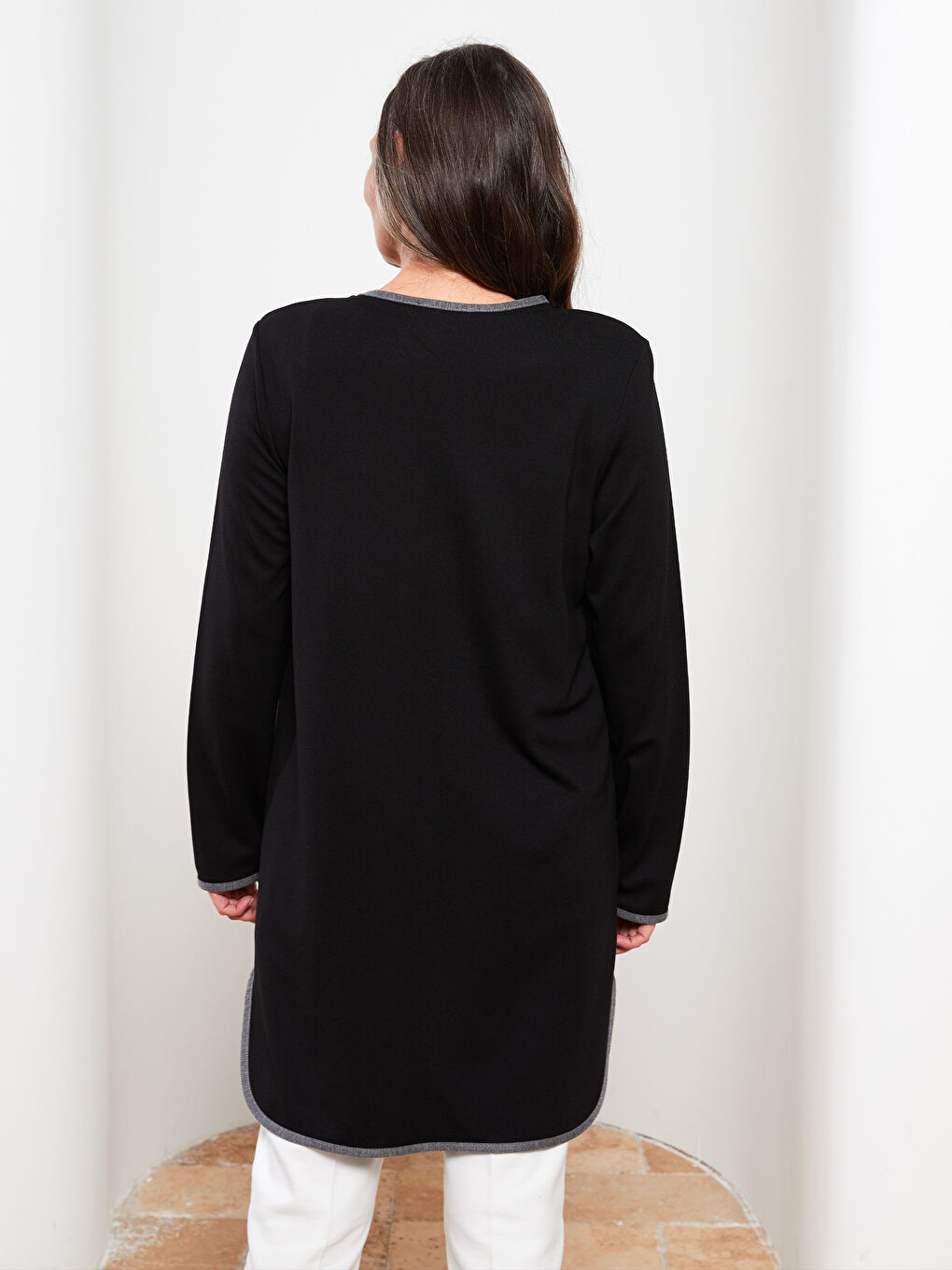 Siyah Şal Yaka Düz Uzun Kollu Kadın Hırka-5