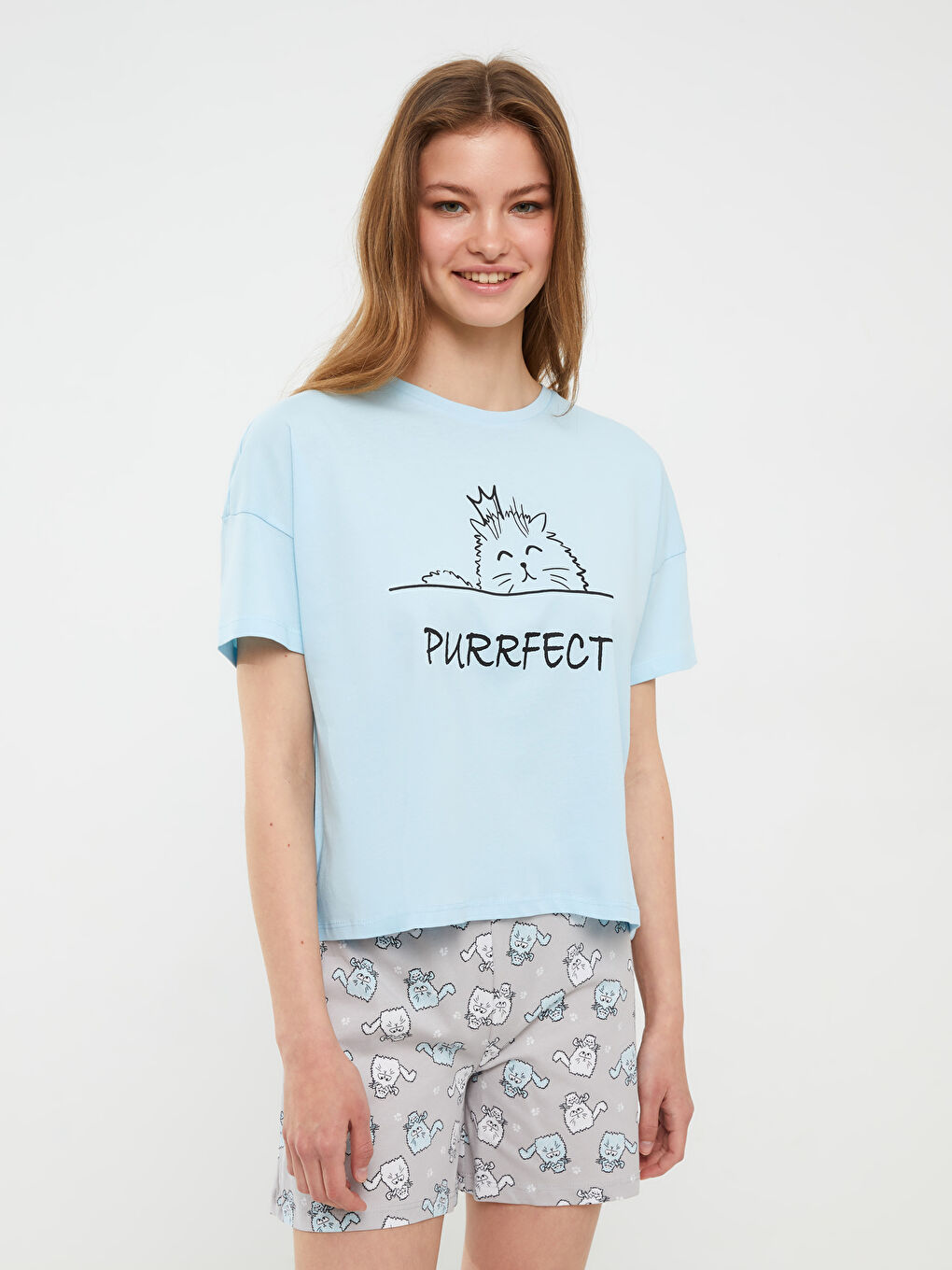 Gri Bisiklet Yaka Baskılı Kısa Kollu Pamuklu Kadın Pijama Takımı-1