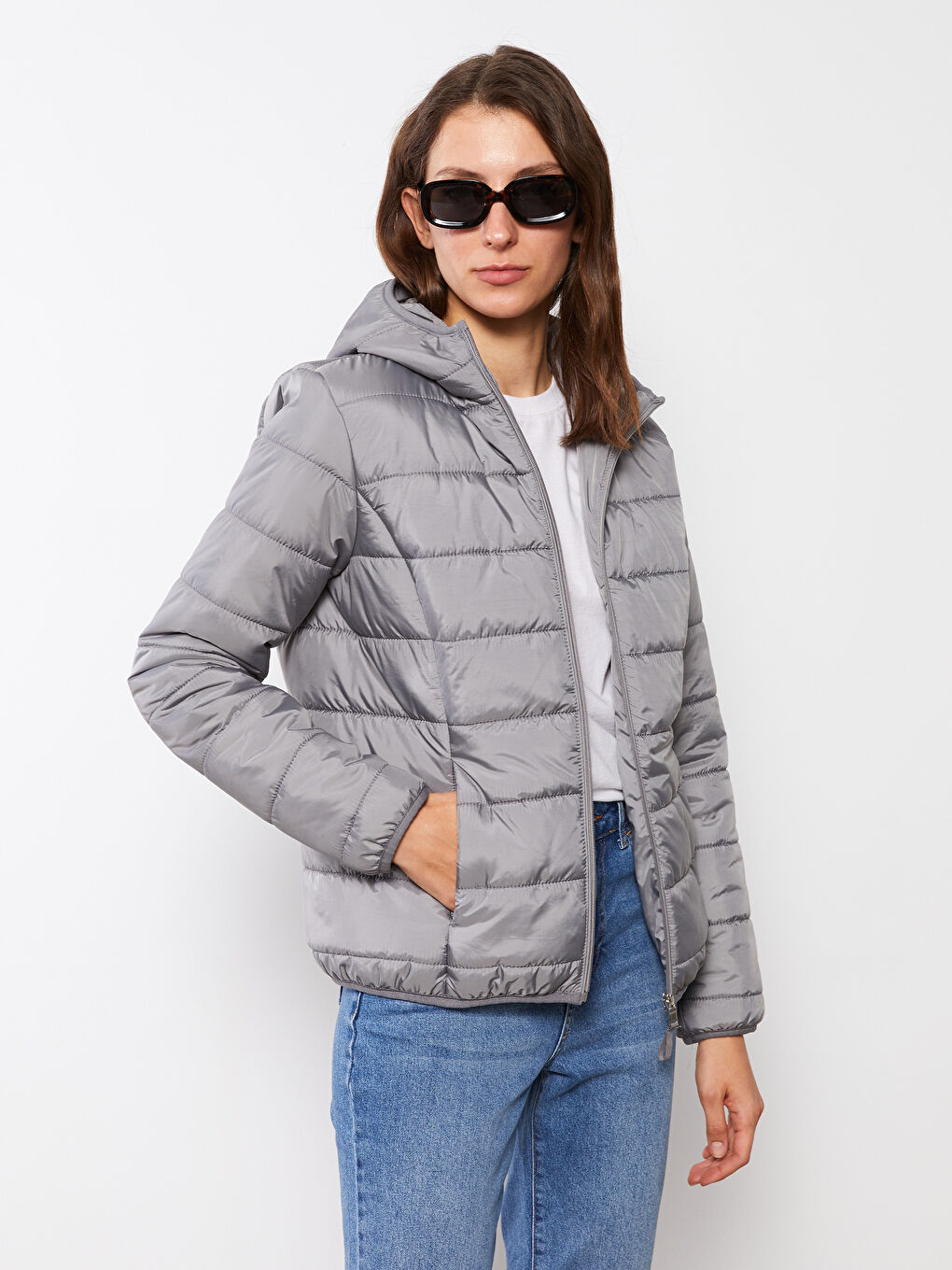 Gri Kadın Kapüşonlu Düz Şişme Mont-2