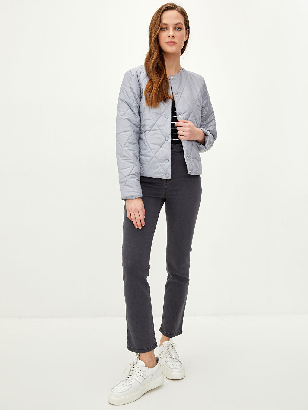 Gri Bisiklet Yaka Kapitone Desenli Uzun Kollu Kadın Şişme Mont-2