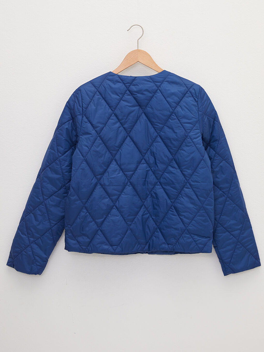 Mavi Bisiklet Yaka Kapitone Desenli Uzun Kollu Kadın Şişme Mont-7