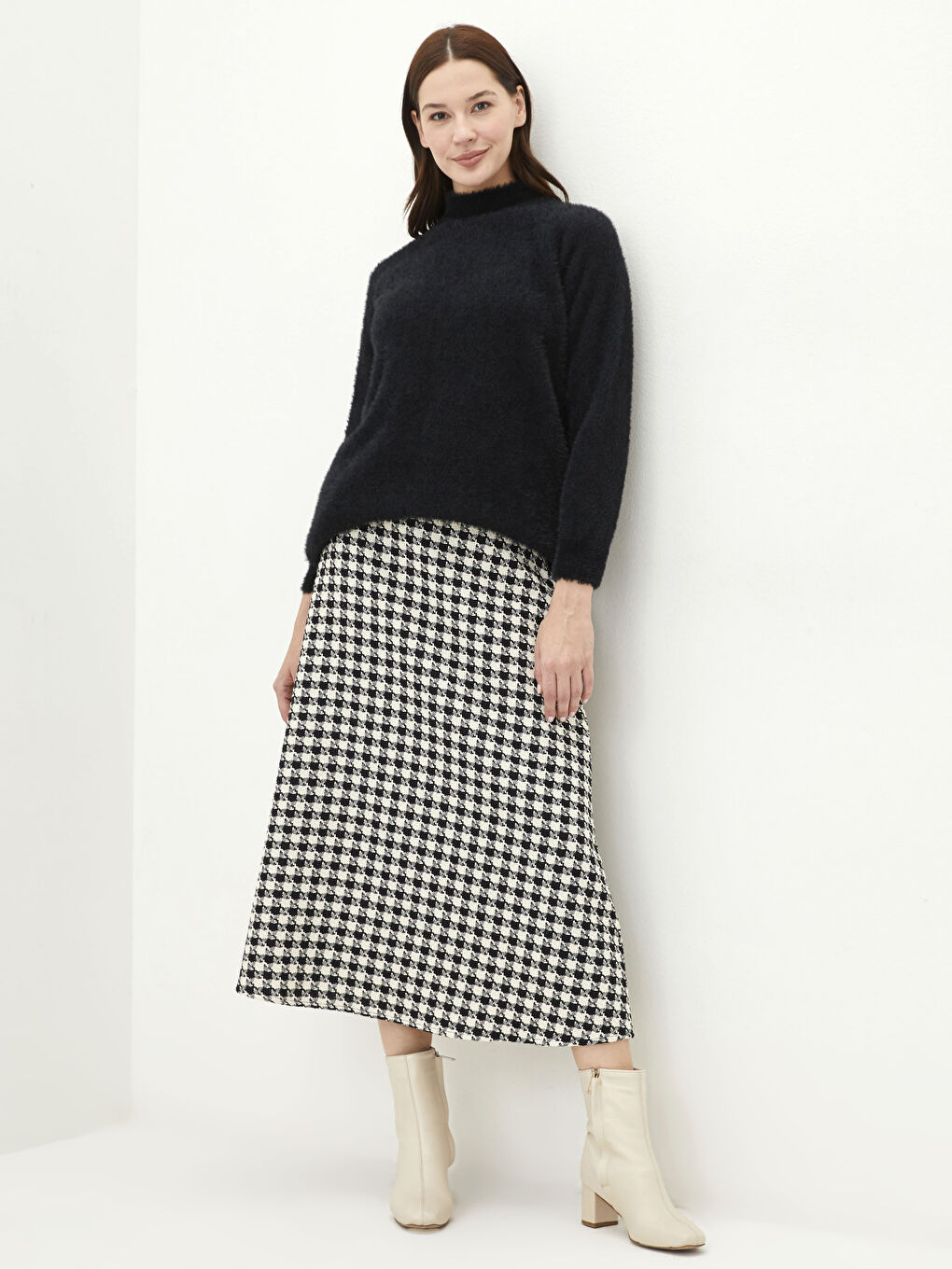 Siyah Beli Fermuarlı Kazayağı Desenli Kadın Kloş Etek