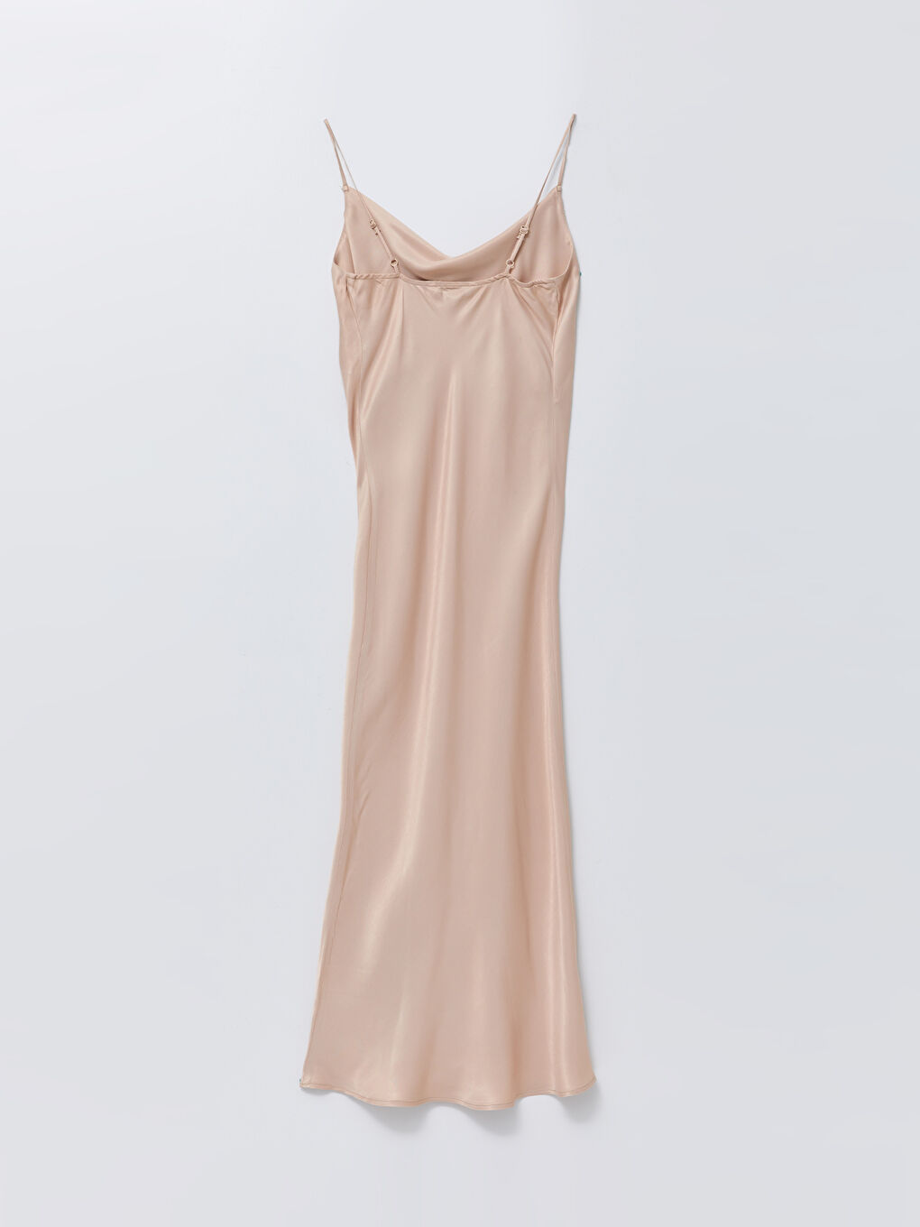 Bej Dökümlü Yaka Düz Askılı A Kesim Saten Kadın Elbise-7