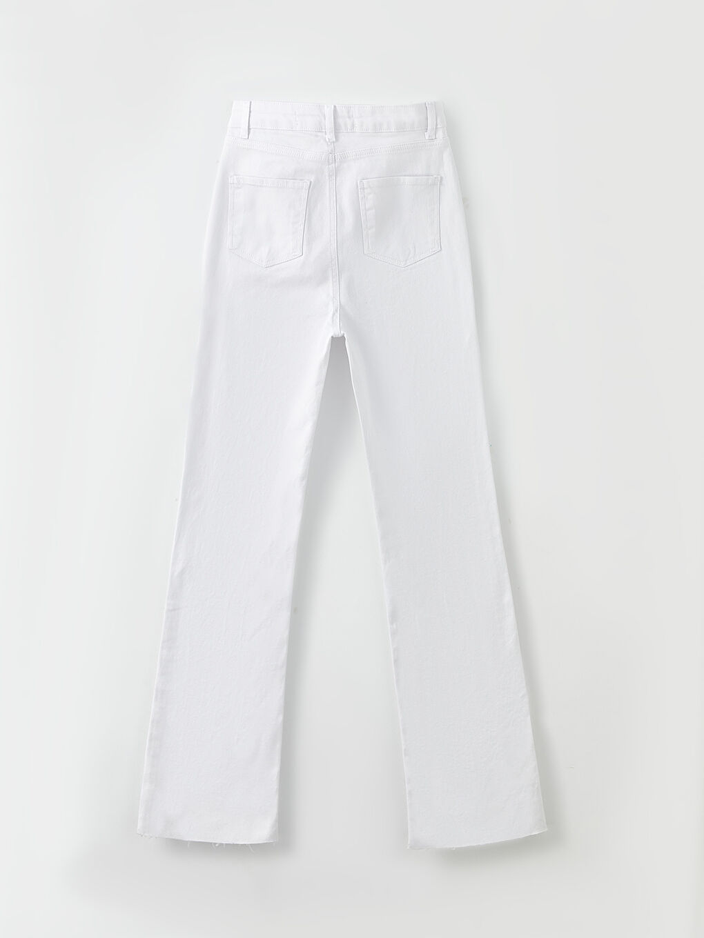 Beyaz Mars Flare Düz Cep Detaylı Kadın Jean Pantolon-6