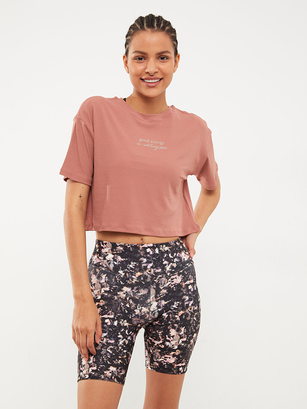 Pembe Bisiklet Yaka Baskılı Kısa Kollu Kadın Crop-1