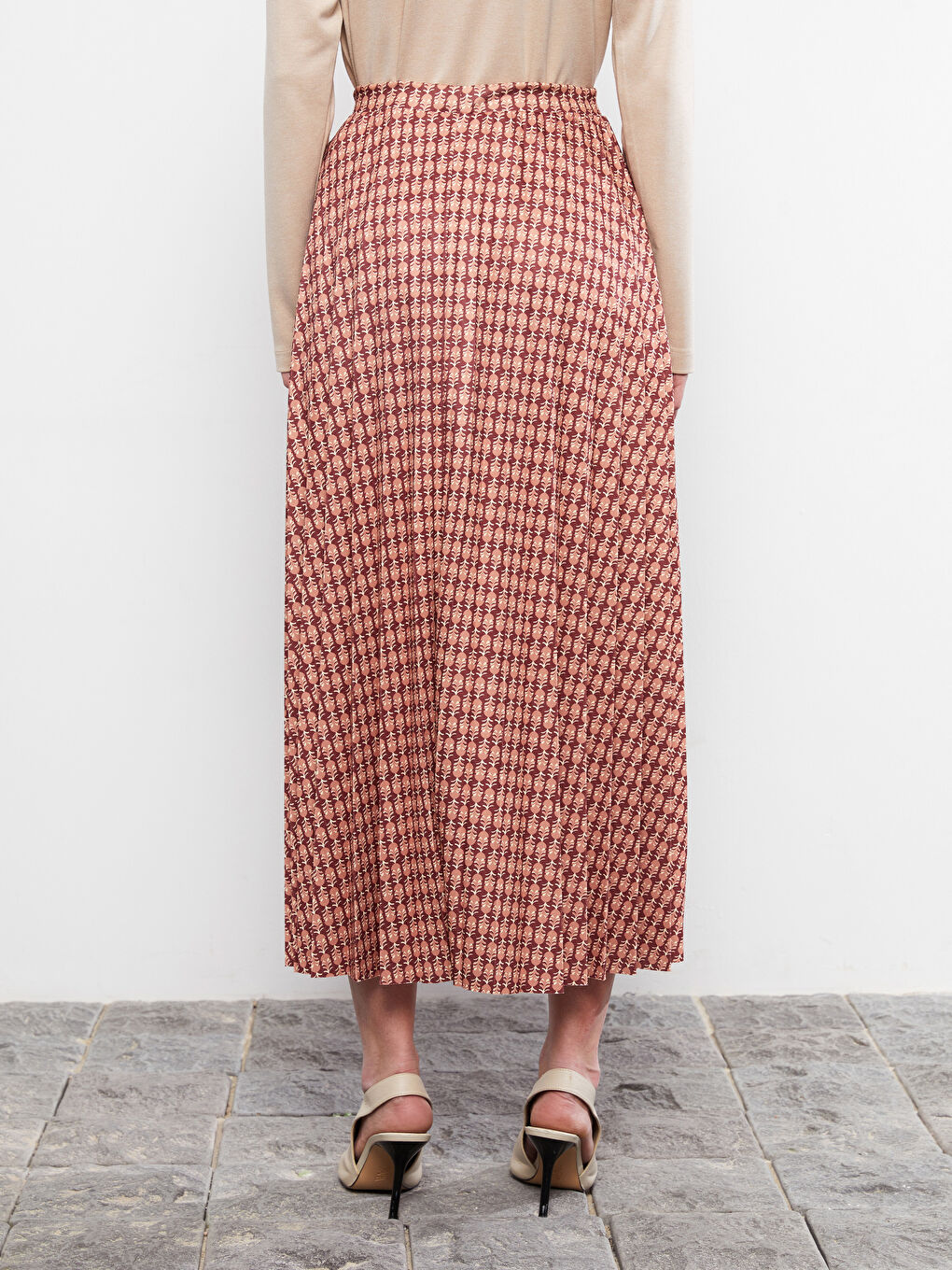 Kahverengi Beli Lastikli Desenli Krep Kadın Pileli Etek-5