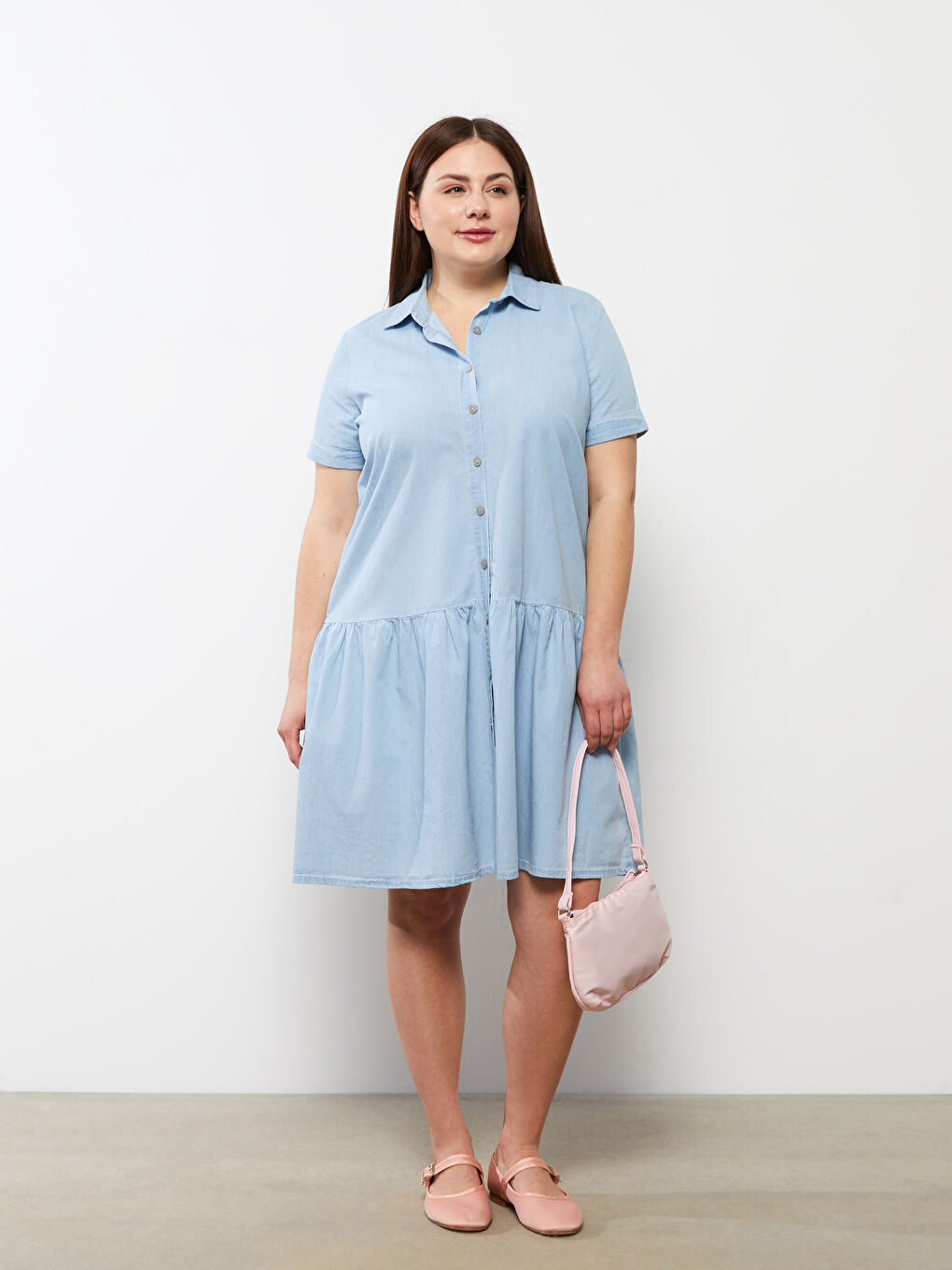 İndigo Büyük Beden Gömlek Yaka Düz Kısa Kollu Kadın Rodeo Jean Elbise