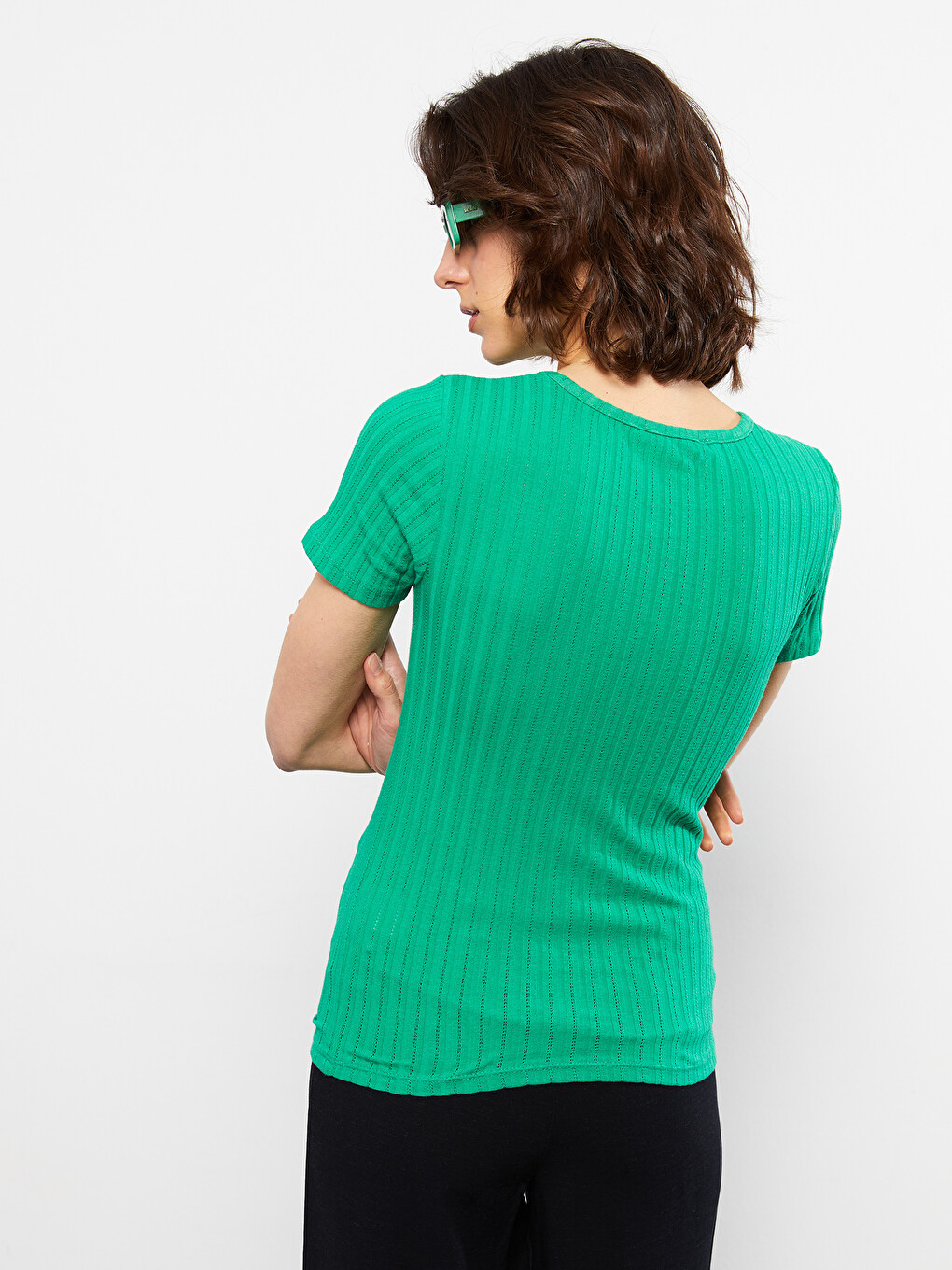 Crew Neck Plain Short Sleeve Women's T-shirt-3