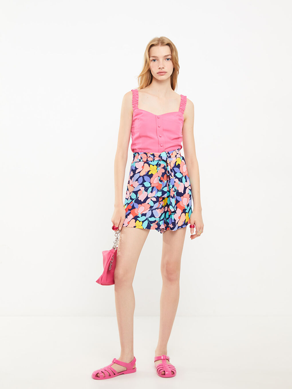 Yeşil Beli Lastikli Rahat Kalıp Desenli Viskon Kadın Şort