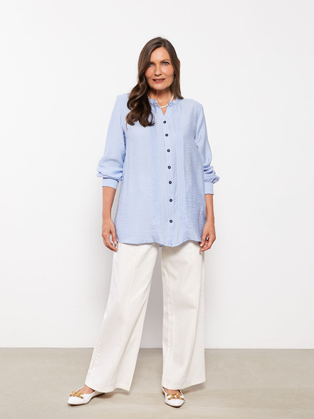 Mavi Kaçık Yaka Düz Uzun Kollu Kadın Gömlek-1