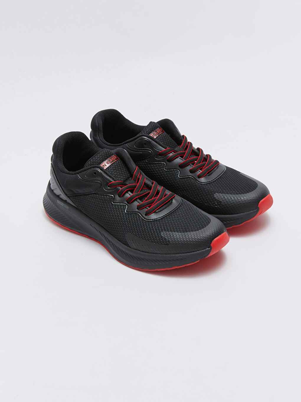 Siyah Bağcıklı Erkek Aktif Spor Ayakkabı