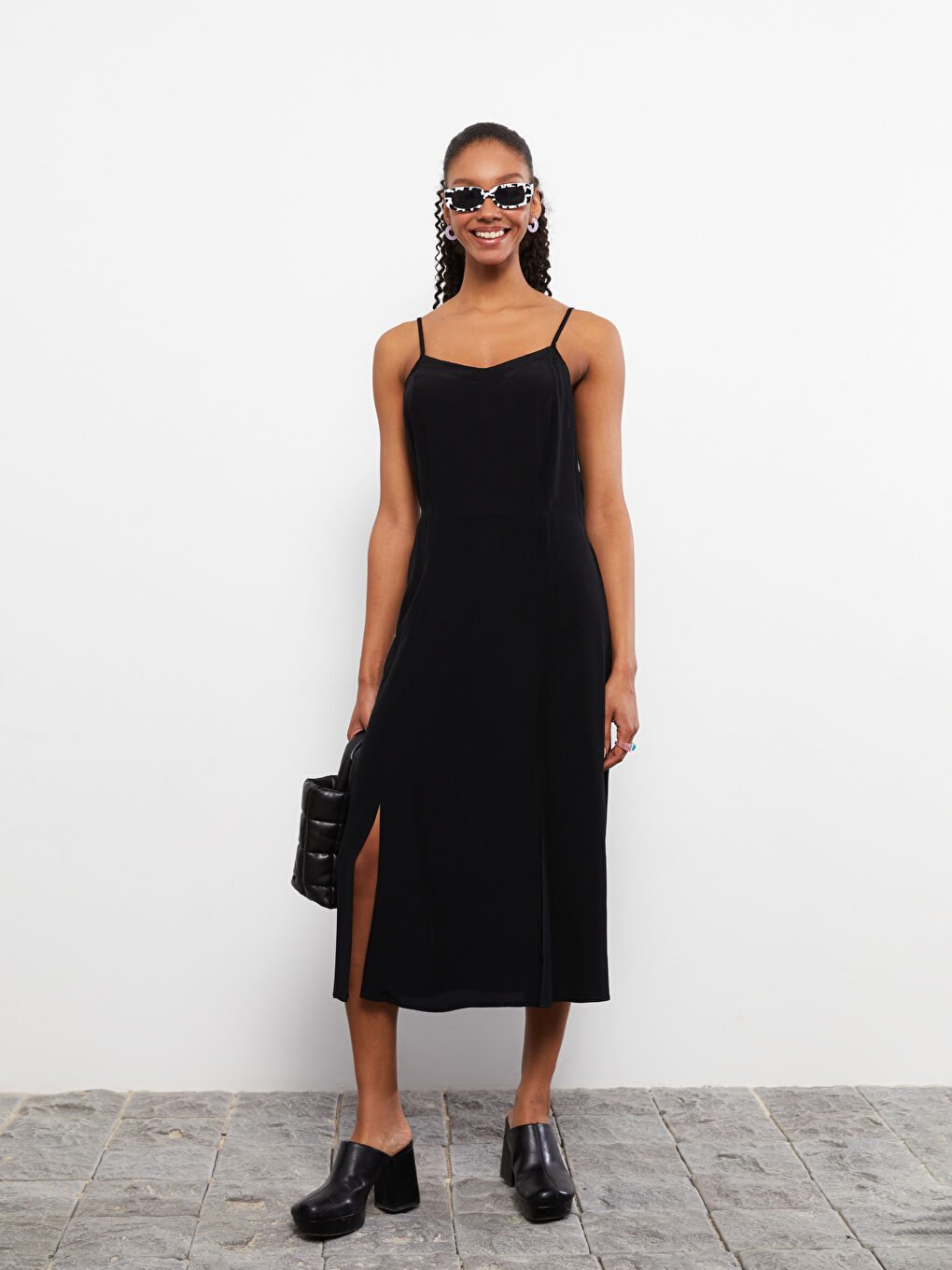 Rochie pentru Femei Simplă cu Bretele și Decolteu în Formă de Inimă-2