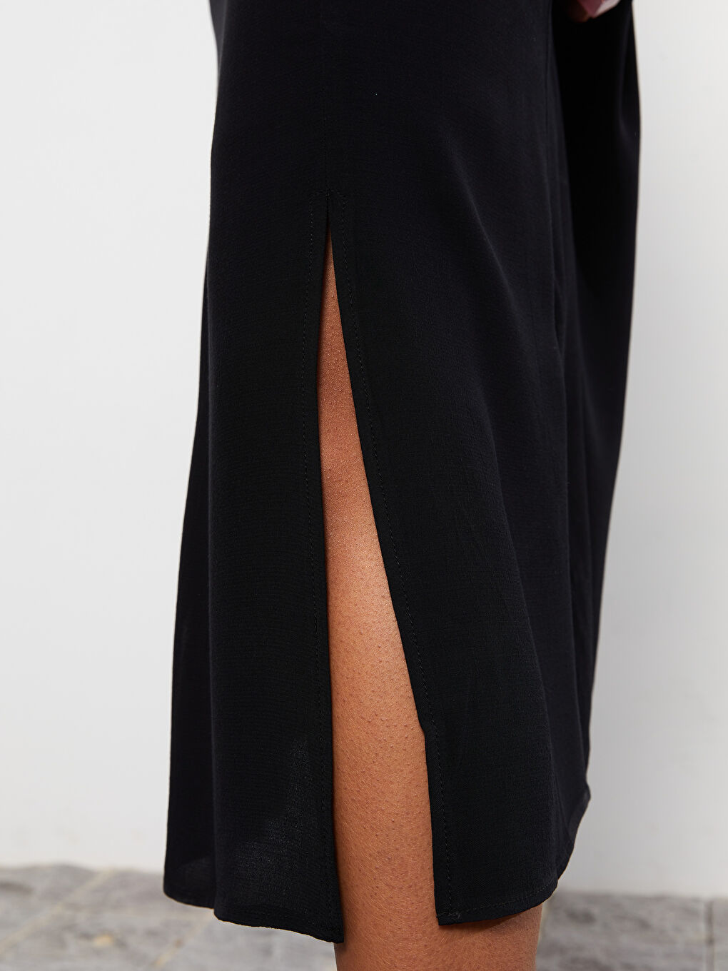 Rochie pentru Femei Simplă cu Bretele și Decolteu în Formă de Inimă-3