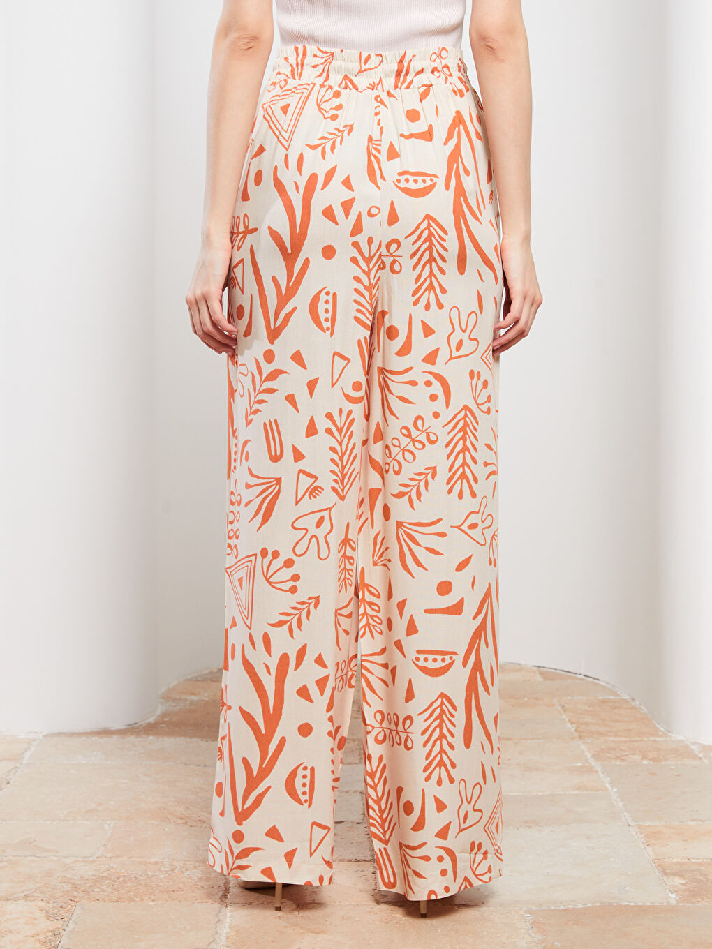 Elastic Waist Standard Fit Patterned Viscose Women's Trousers-4