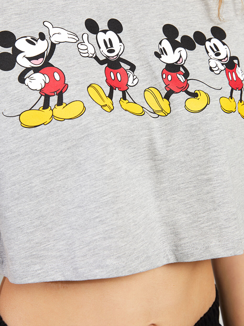 XSIDE Crew Neck Mickey Mouse Printed Short Sleeve Women's Crop Top -S2I703Z8-E3Z
