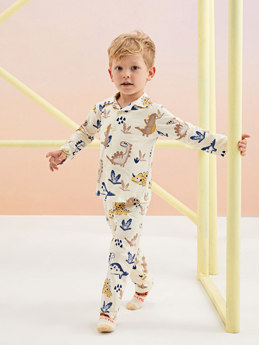 Sleeping Soundly Fun Pajama Set in Nursery -W21926Z1-LQA