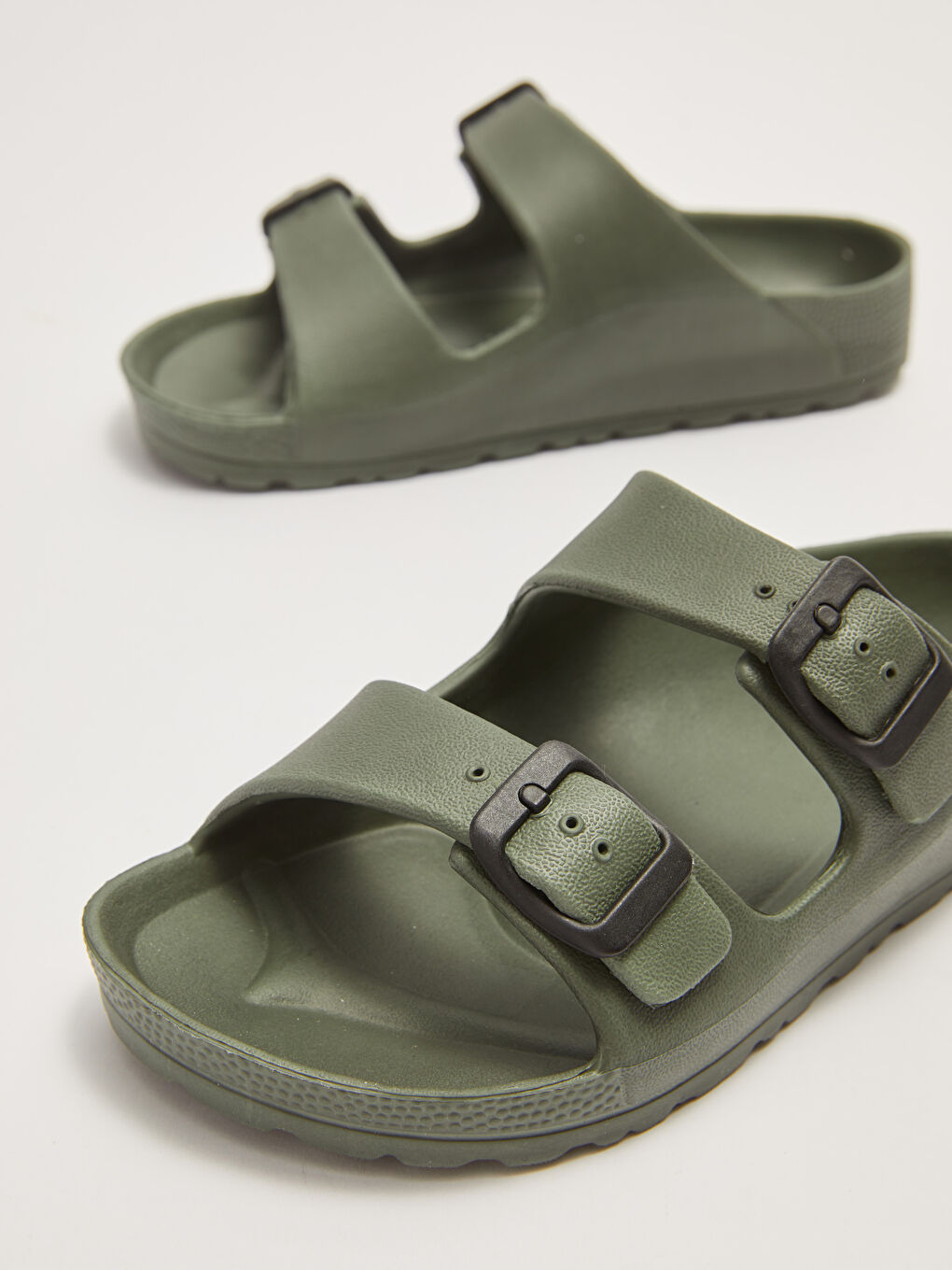 Тапочки Для Мальчиков С Двумя Ремешками И Пряжками-2