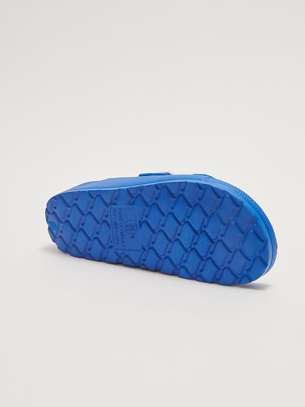 LCW STEPS Doppelriemen-Pantoletten für Jungen mit Schnalle -S2I824Z4-CRW