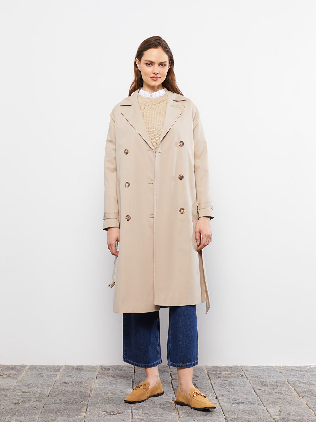 Bej Ceket Yaka Ekose Uzun Kollu Kadın Trençkot-1