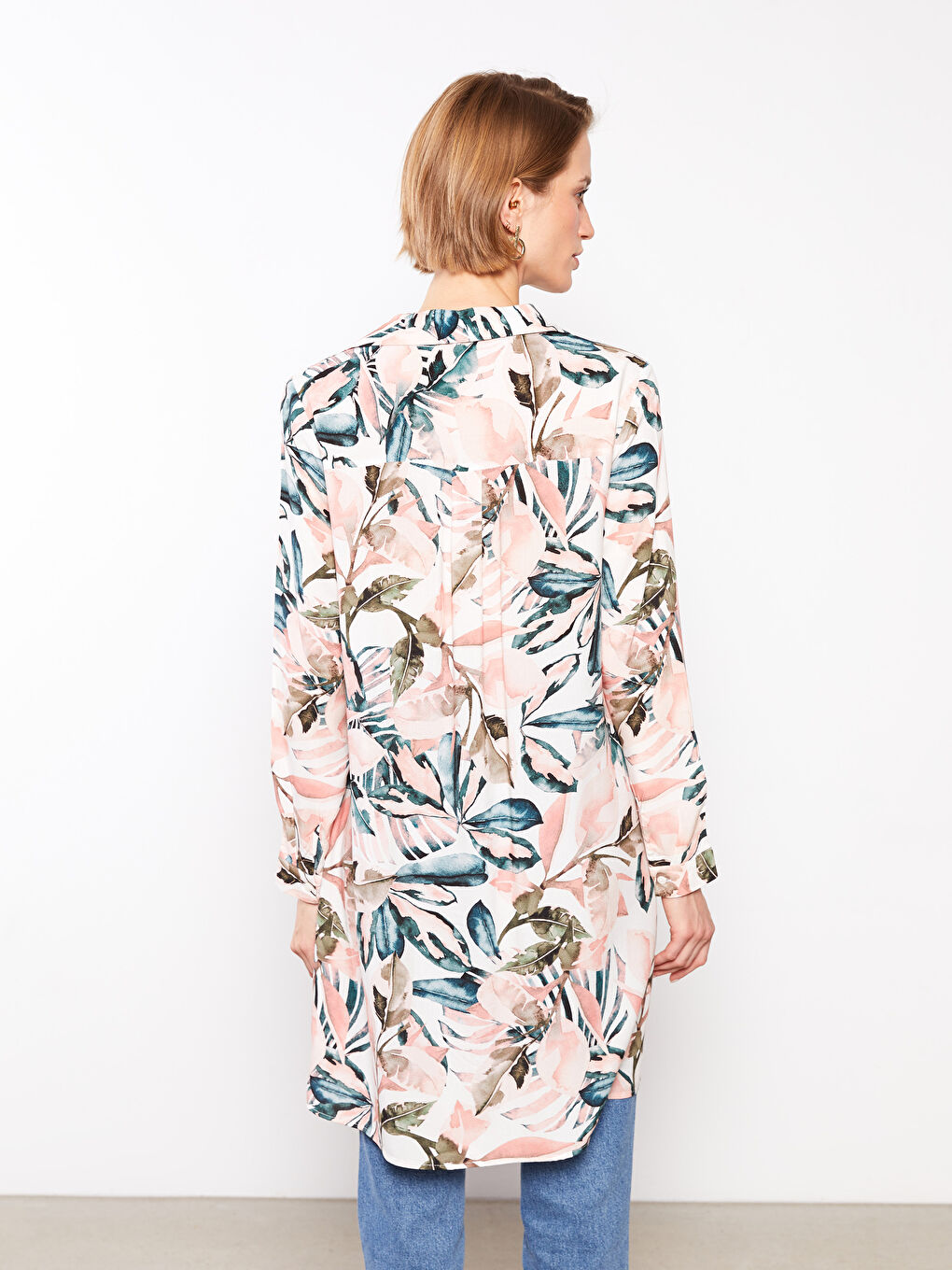 LCWAIKIKI Classic Patterned Long Sleeve Viscose Women's Shirt Tunic -S2I874Z8-LT4