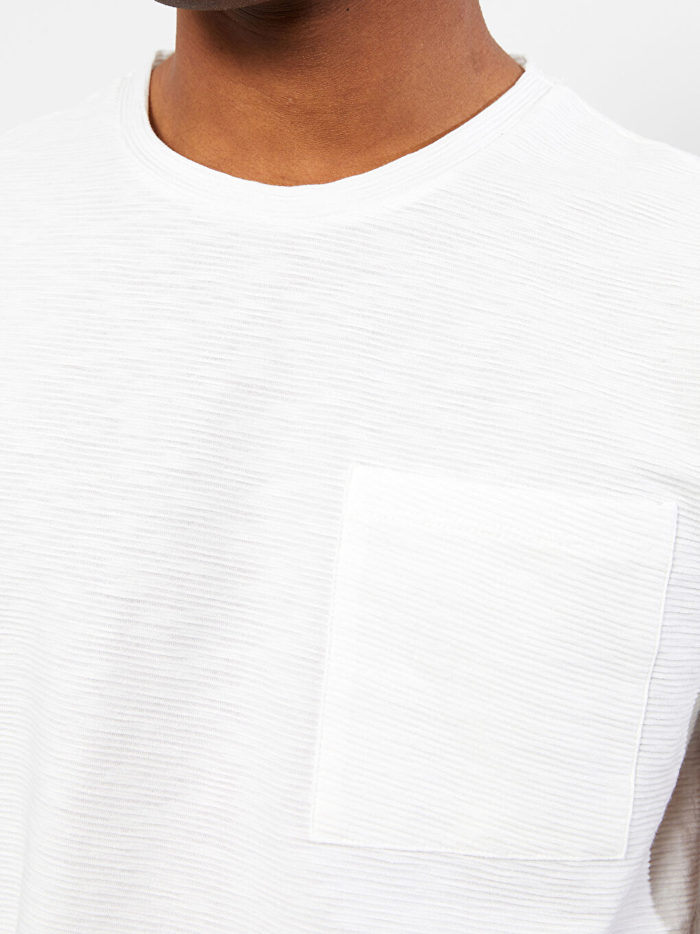 Ekru Bisiklet Yaka Kısa Kollu Basic Penye Erkek Tişört-3