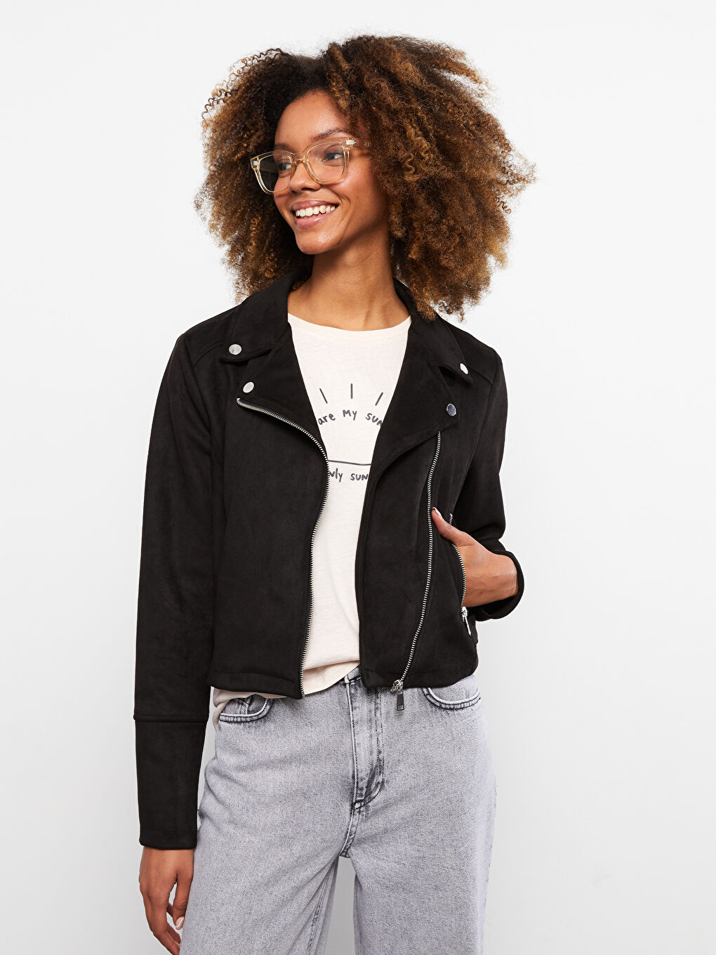 جاكيت جلد صناعي سادة بياقة بايكر للسيدات-1