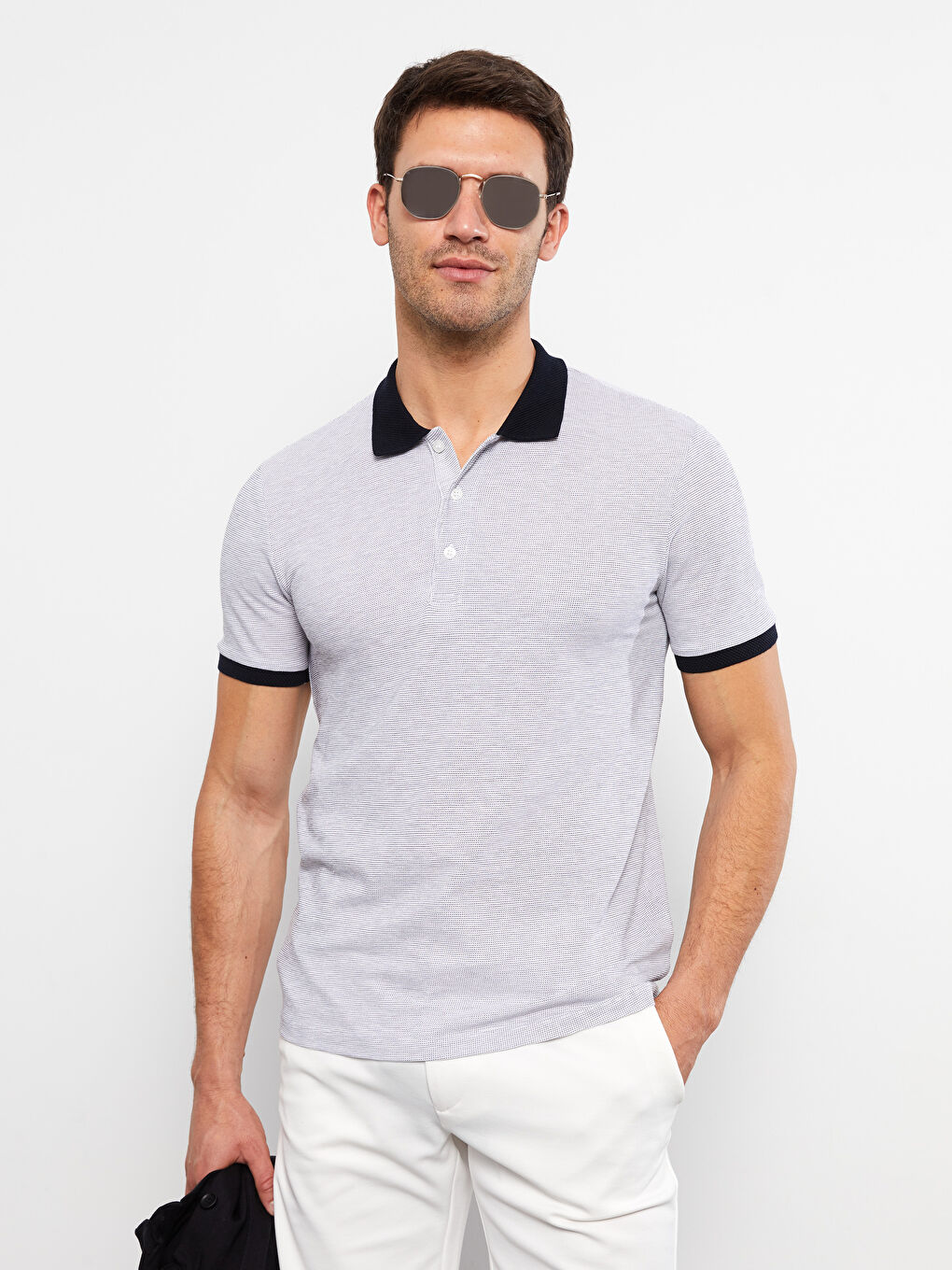 Beyaz Polo Yaka Kısa Kollu Erkek Tişört