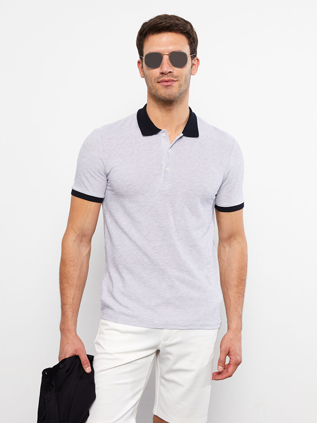 Beyaz Polo Yaka Kısa Kollu Erkek Tişört-1