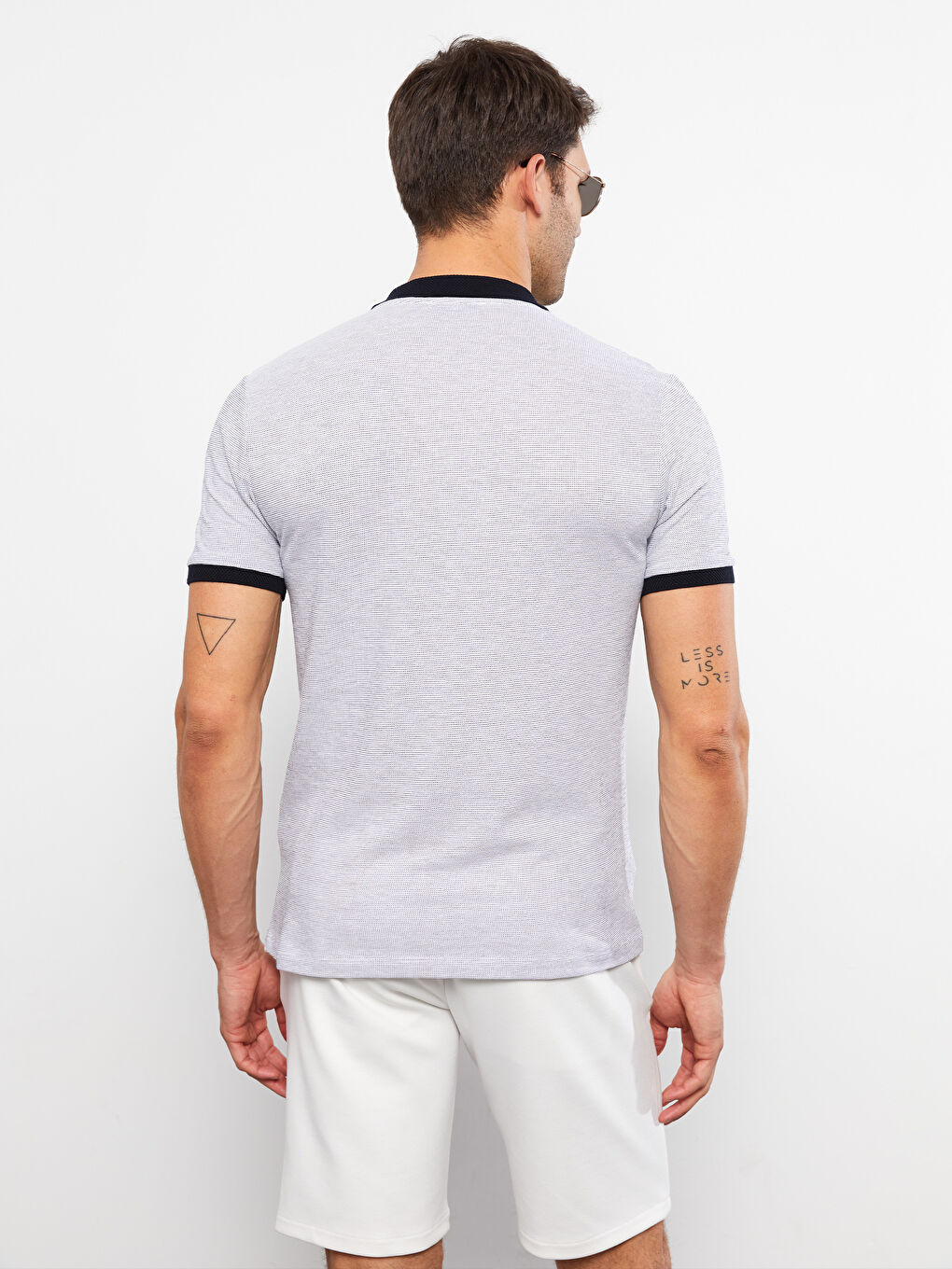 Beyaz Polo Yaka Kısa Kollu Erkek Tişört-4