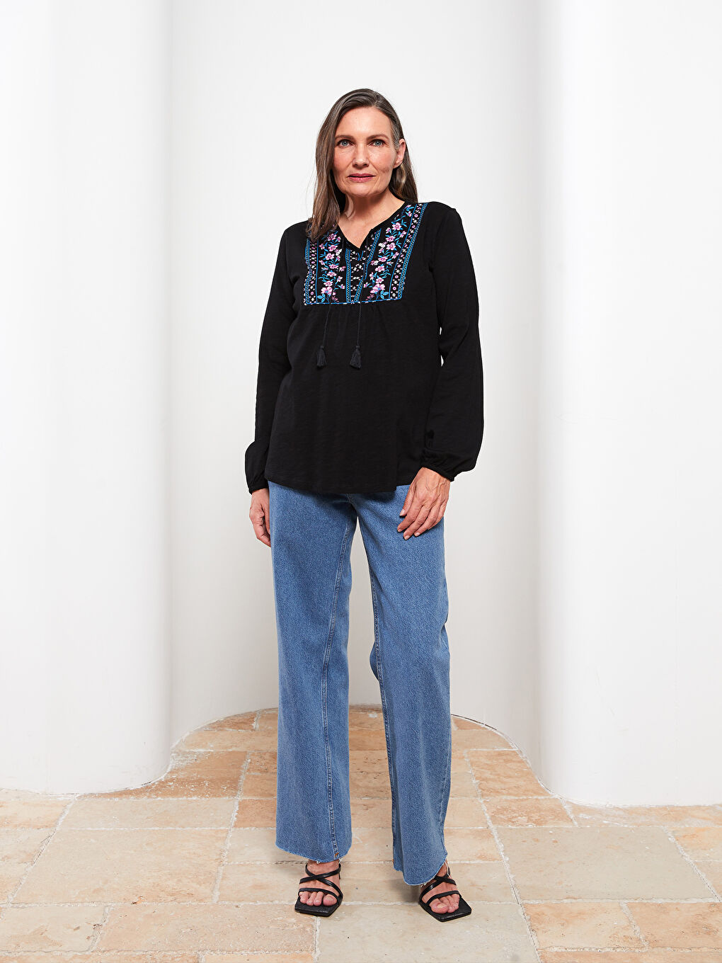 Lapel Collar Embroidered Long Sleeve Cotton Women's Blouse