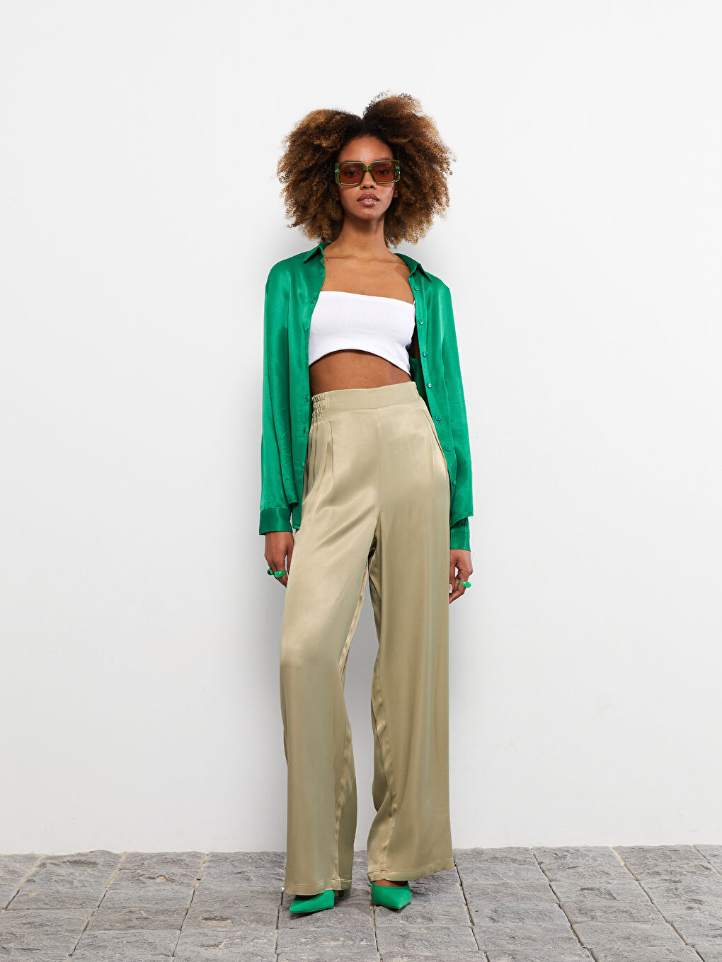 Elastic Waist Comfortable Fit Straight Viscose Women's Trousers