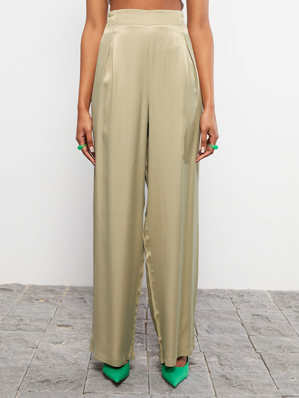 Elastic Waist Comfortable Fit Straight Viscose Women's Trousers-3