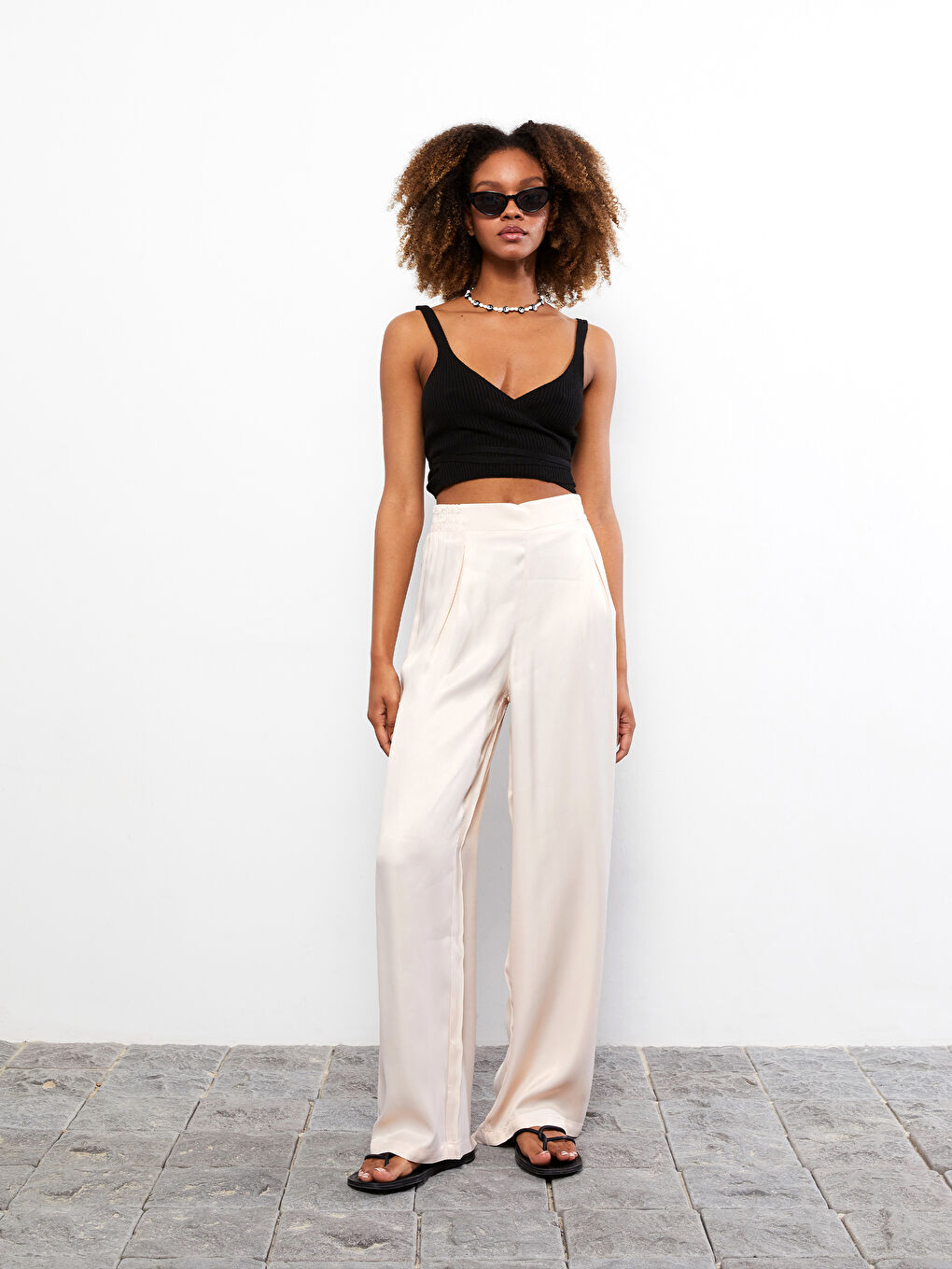 Pembe Beli Lastikli Rahat Kalıp Düz Viskon Kadın Pantolon