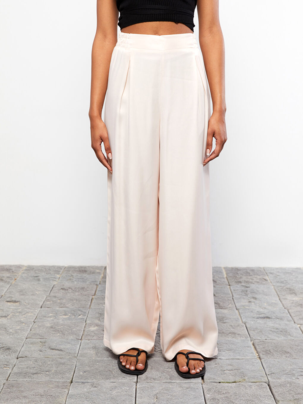 Pembe Beli Lastikli Rahat Kalıp Düz Viskon Kadın Pantolon-3