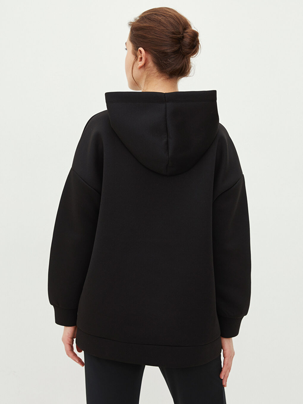 Siyah Kapüşonlu Düz Uzun Kollu Dalgıç Kumaş Kadın Sweatshirt Tunik-5