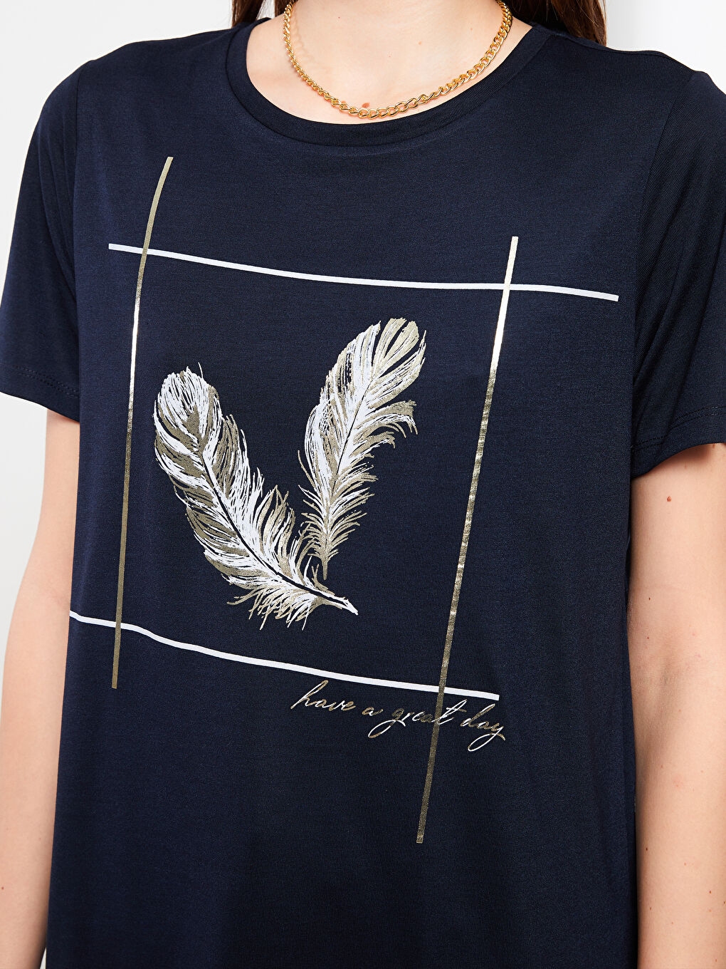 Lacivert Bisiklet Yaka Baskılı Kısa Kollu Kadın Tişört-3