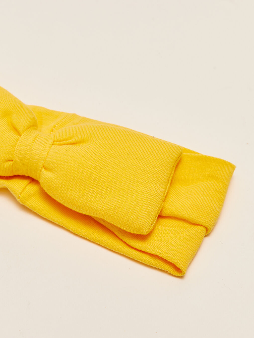 Sarı Fiyonk Detaylı Pamuklu Kız Bebek Saç Bandı-2