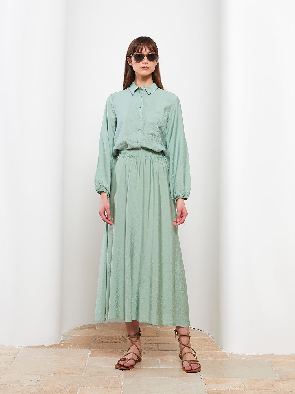 جيبة سادة بقصة A-Line بخصر مرن للسيدات