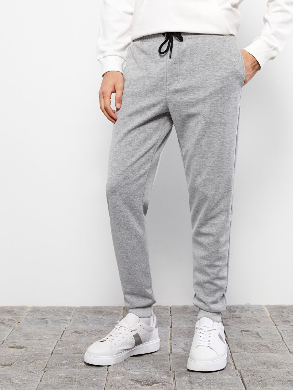 Gri Standart Kalıp Erkek Eşofman Altı-3