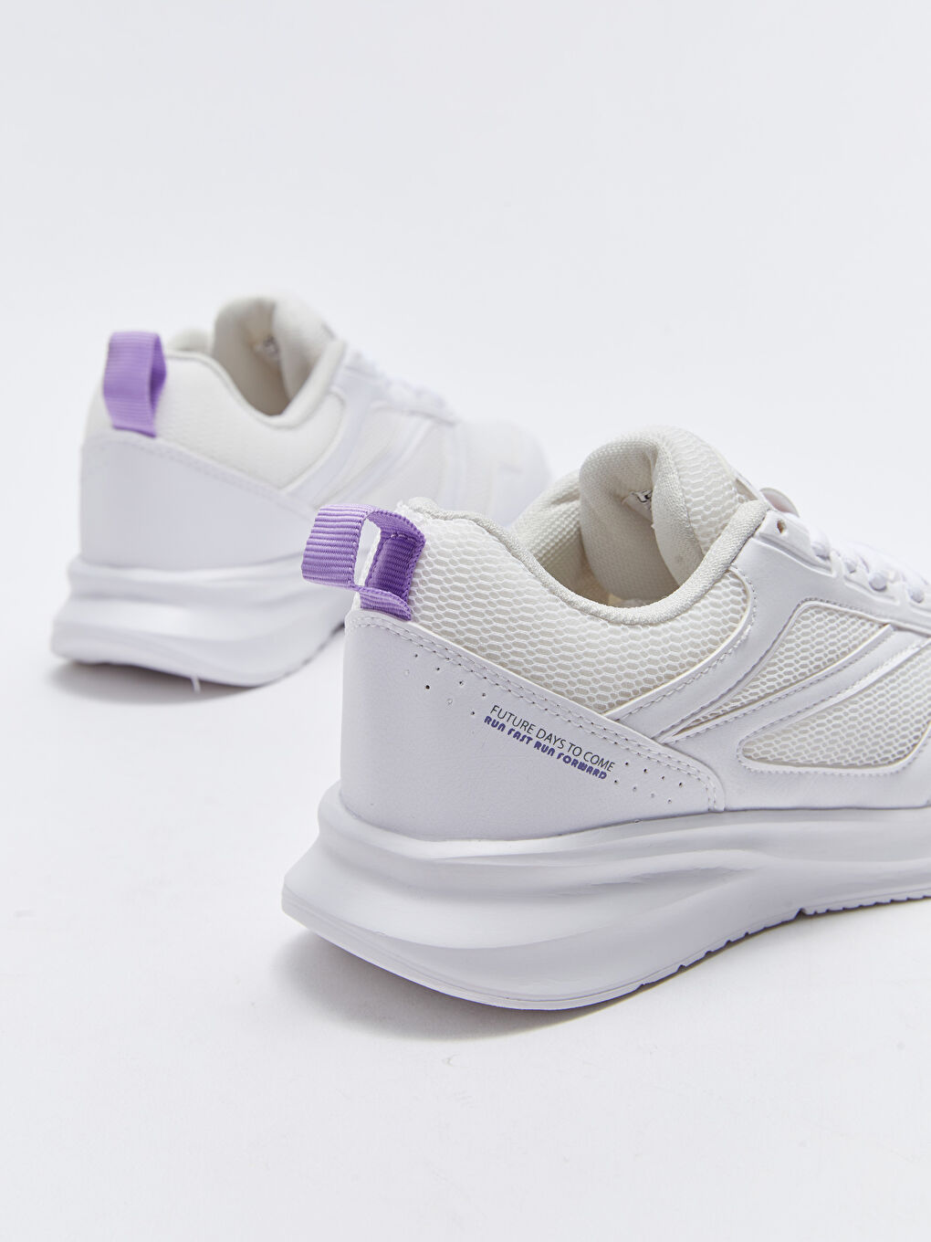 Beyaz File Detaylı Kalın Taban Kadın Aktif Spor Ayakkabı-4