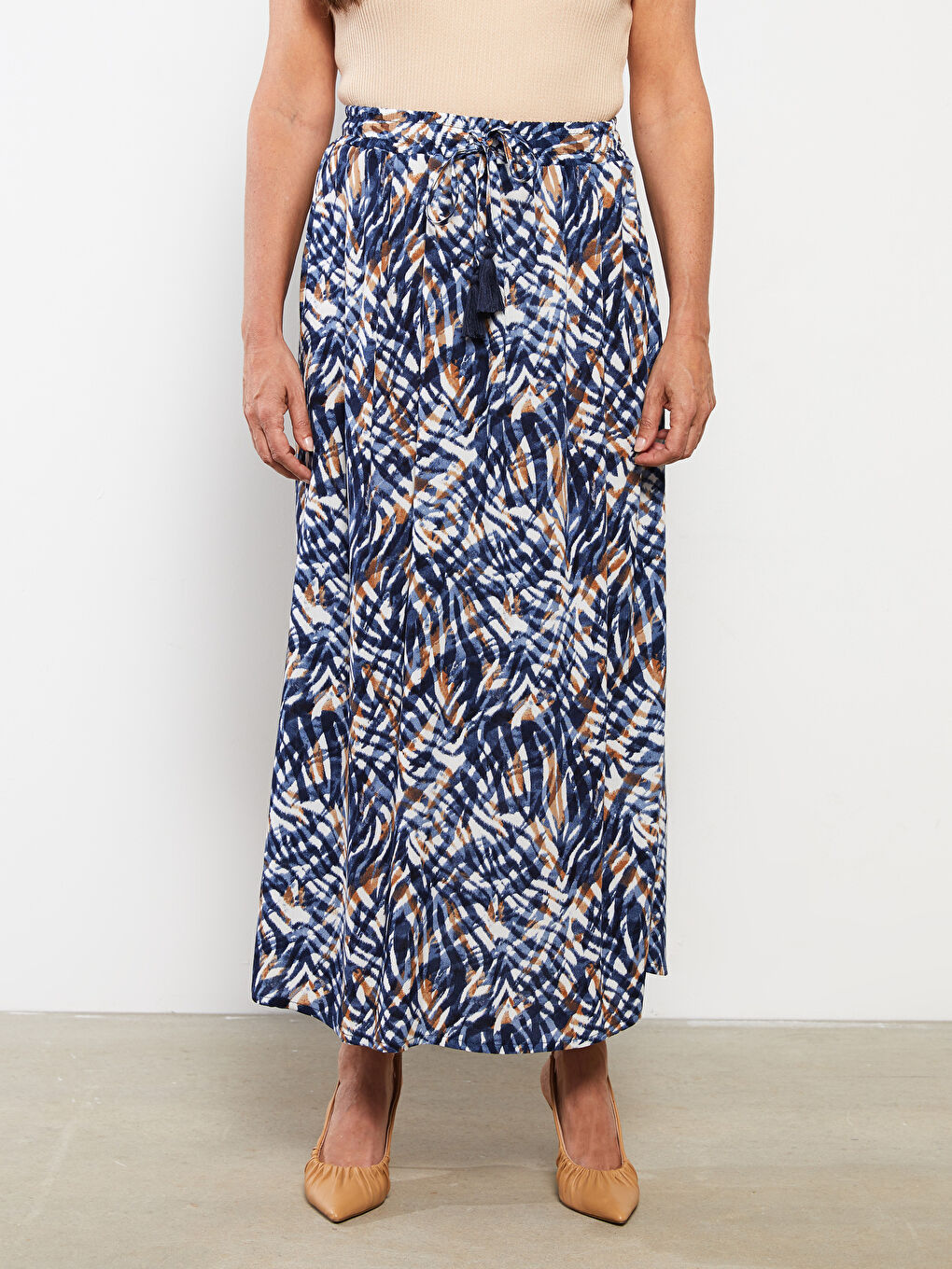 Mavi Beli Lastikli Desenli A Kesim Krinkle Kadın Etek-2