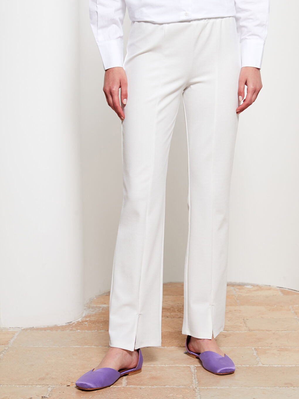 Ekru Beli Lastikli Düz Krep Kadın Eşofman Altı-3