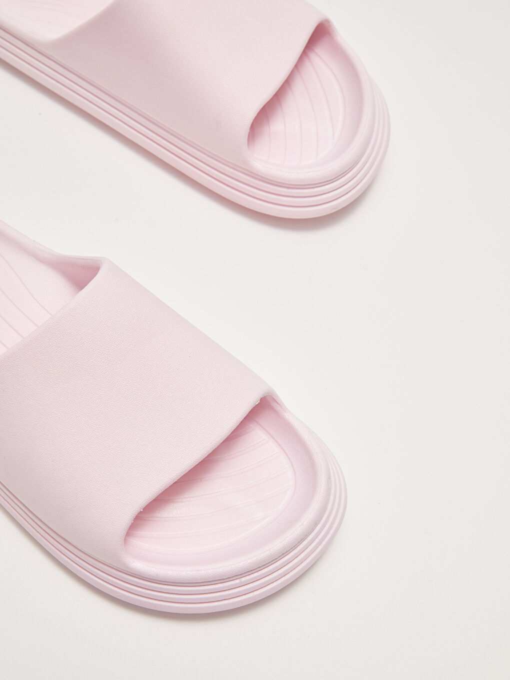 Pembe Düz Tek Bantlı Kız Çocuk Terlik-2