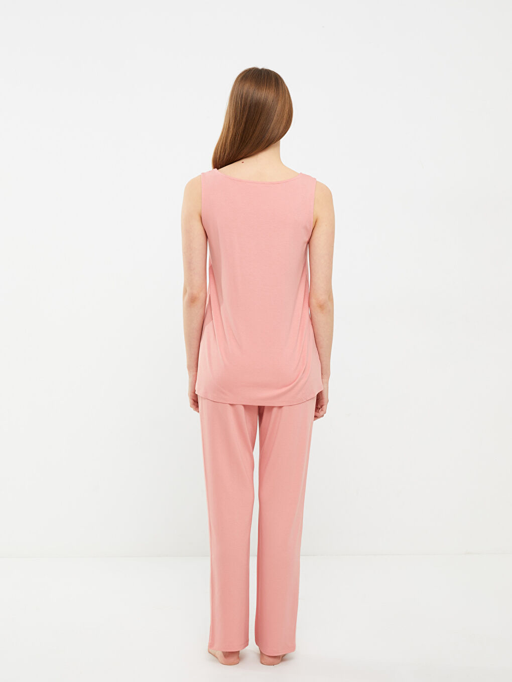 Pembe Kadın U Yaka Düz Kolsuz Pijama Takımı-4