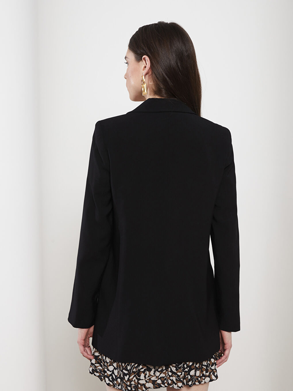 Siyah Önden Düğme Kapamalı Düz Uzun Kollu Gabardin Kadın Blazer Ceket-4