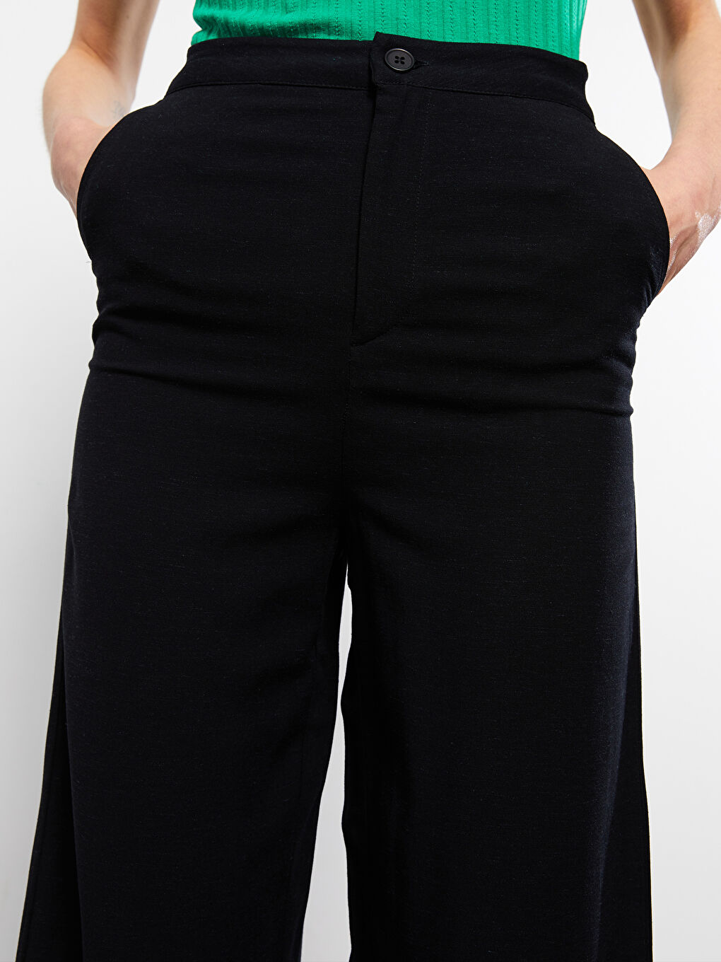 Comfortable Fit Straight Pocket Detailed Linen Women's Trousers-2