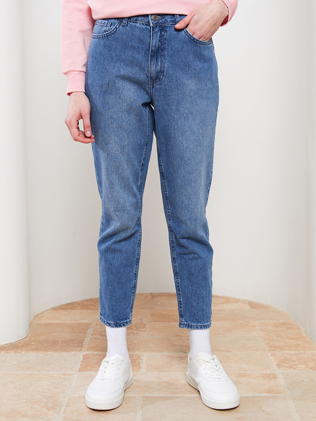 İndigo Standart Fit Cep Detaylı Kadın Rodeo Jean Pantolon-3