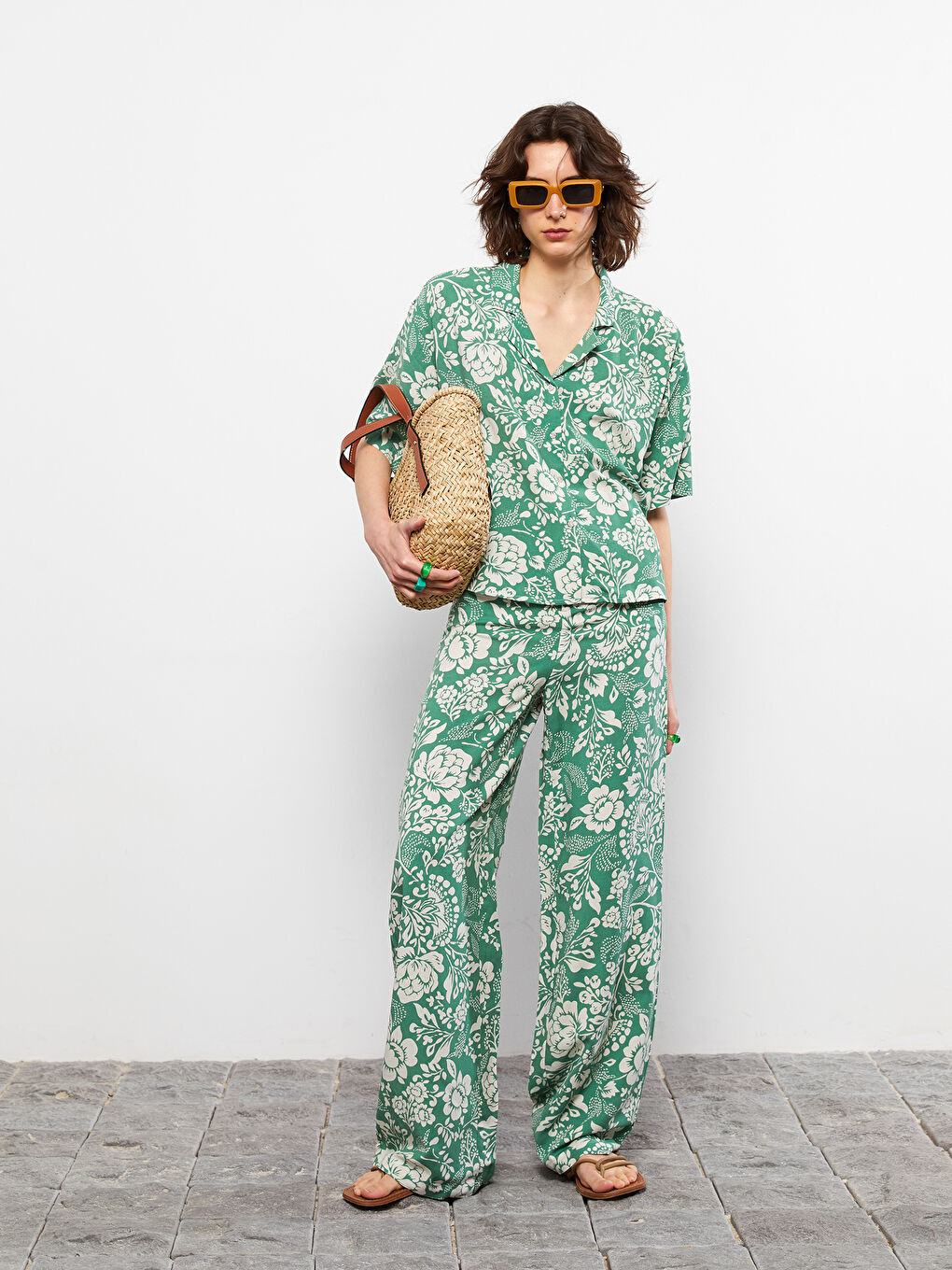 Front Button Closure Floral Short Sleeve Linen Women's Shirt-2