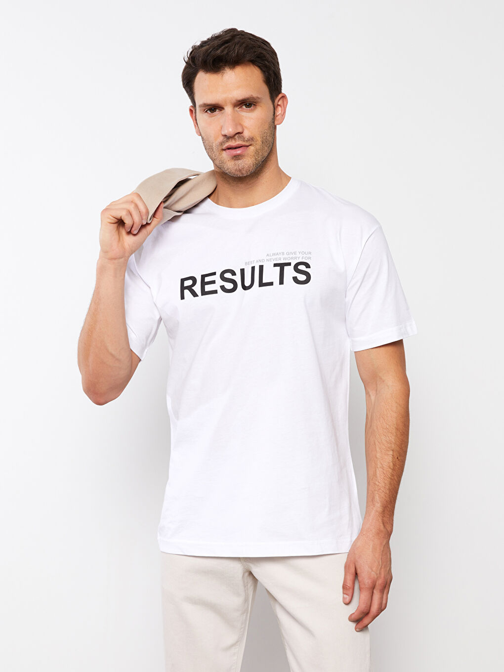 Beyaz Oversize Bisiklet Yaka Kısa Kollu Baskılı Penye Erkek Tişört-2